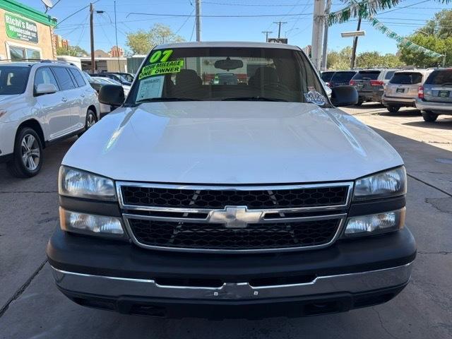 chevrolet silverado classic 1500 2007 1GCEC19V87Z101133 image chevrolet silverado classic 1500 2007 1GCEC19V87Z101133 image
